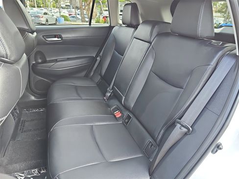 Used 2024 Toyota Corolla Cross XLE image 14