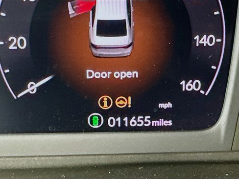 Used 2025 Honda Accord SE image 18