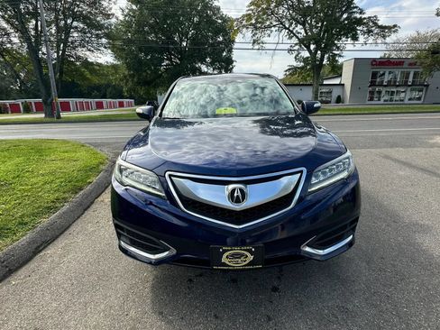 Used 2017 Acura RDX w/ Technology Package FWD image 2