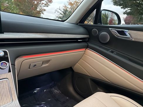 Used 2025 Genesis GV80 3.5T Advanced image 25