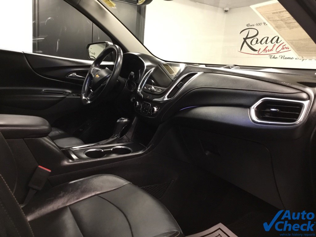 Used 2018 Chevrolet Equinox Premier w/ Infotainment II Package AWD/4WD image 36