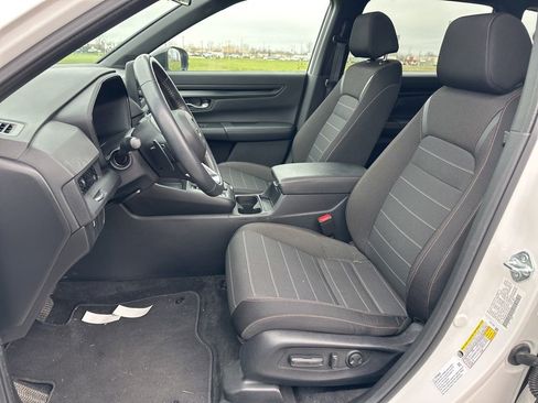Used 2025 Honda CR-V Sport image 16