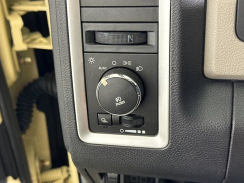 Used 2012 RAM 2500 Big Horn AWD/4WD image 30