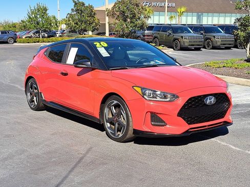Used 2020 Hyundai Veloster Turbo Ultimate image 2