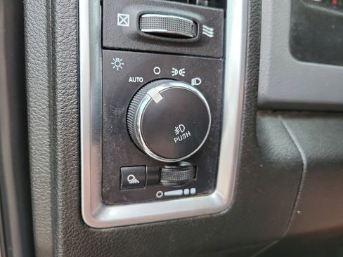 Used 2020 RAM 1500 Classic Warlock AWD/4WD image 22