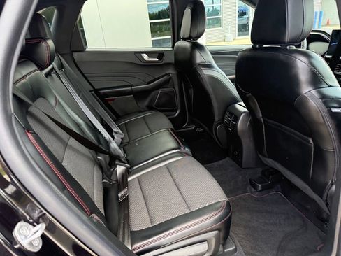Certified 2023 Ford Escape ST-Line w/ Tech Pack #1 FWD image 16
