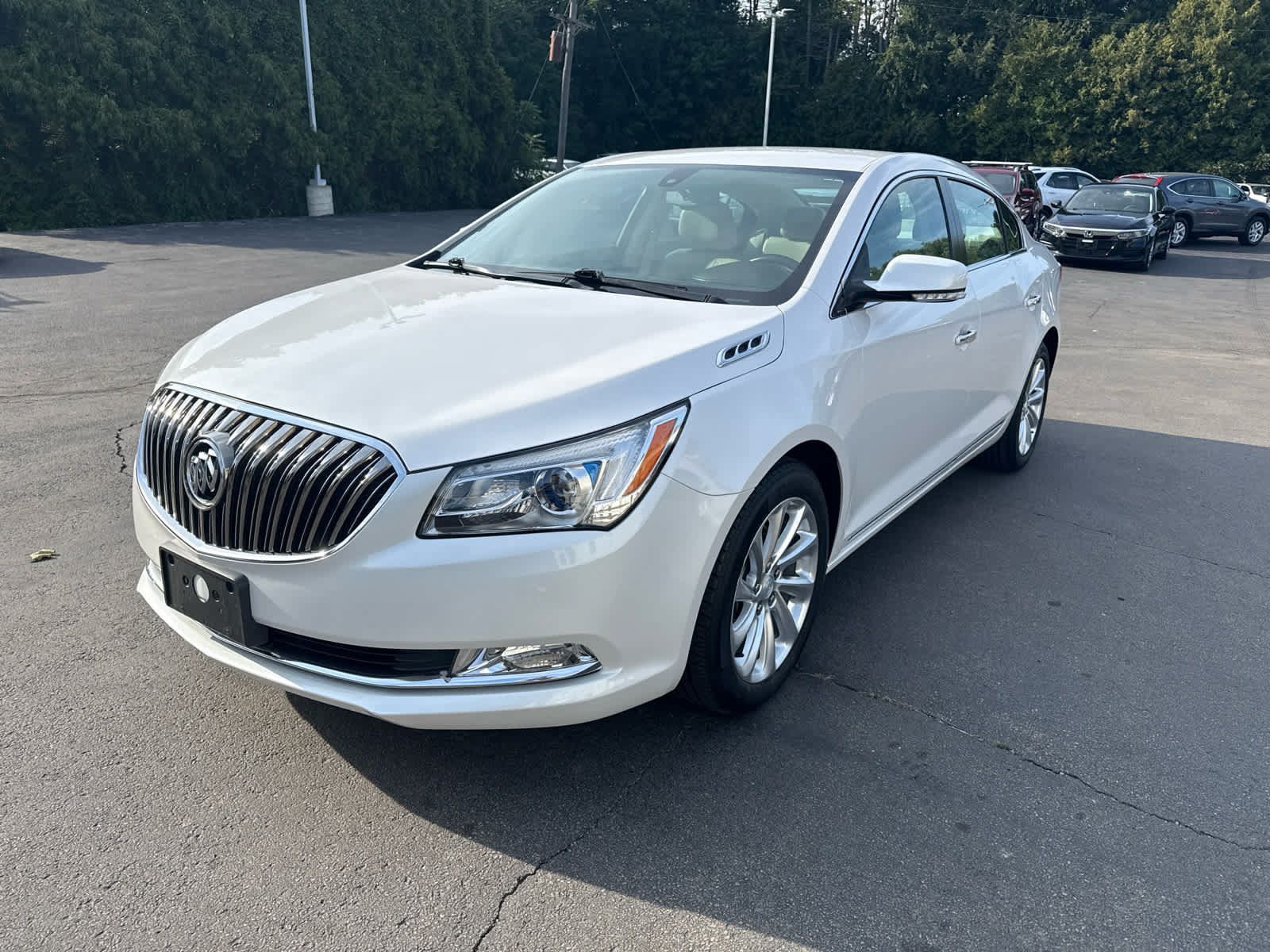 Used 2016 Buick LaCrosse Leather FWD image 7