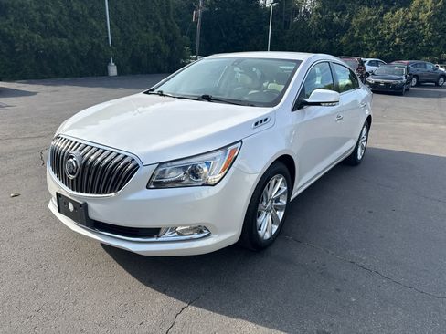 Used 2016 Buick LaCrosse Leather FWD image 7