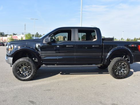 Used 2023 Ford F150 XLT image 6