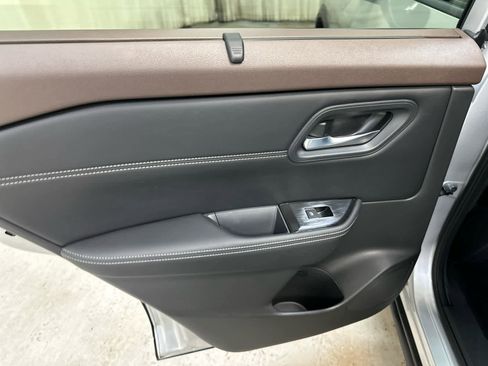 Certified 2022 Nissan Rogue SL w/ SL Premium Package image 29