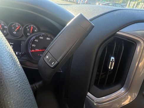 Used 2019 Chevrolet Silverado 1500 Custom w/ Custom Value Package image 27