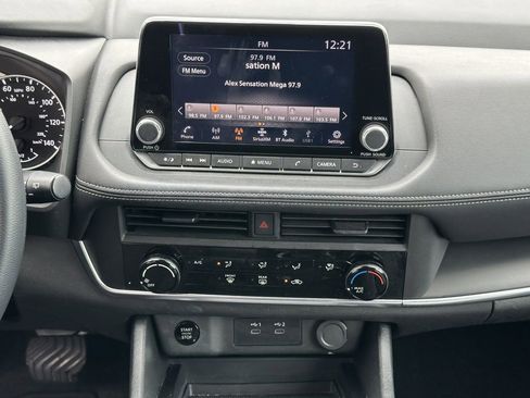 Certified 2024 Nissan Rogue S AWD/4WD image 22