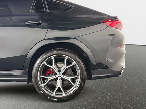 Used 2023 BMW X6 xDrive40i AWD/4WD image 13