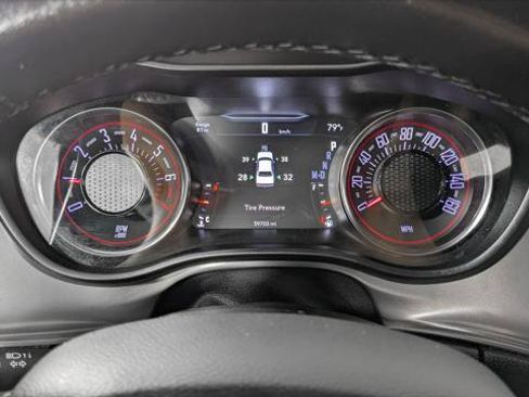Used 2023 Dodge Challenger SXT RWD image 19