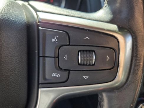 Used 2021 Chevrolet Tahoe Z71 w/ Luxury Package AWD/4WD image 24