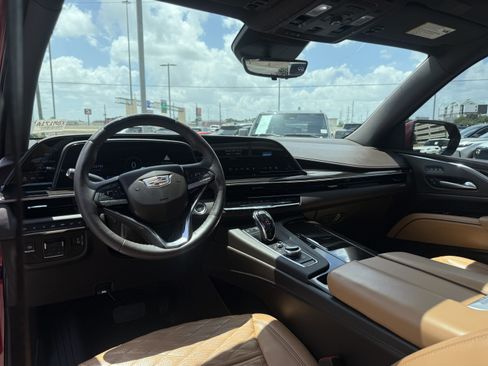 Used 2024 Cadillac Escalade Sport w/ LPO, ONYX Package AWD/4WD image 22
