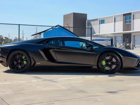 Used 2012 Lamborghini Aventador LP 700-4 image 14