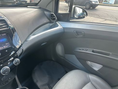 Used 2015 Chevrolet Spark LT image 10