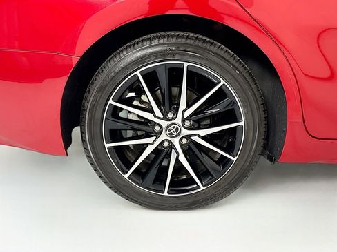 Used 2021 Toyota Camry SE w/ Carpet Mat Package (TMS) image 33