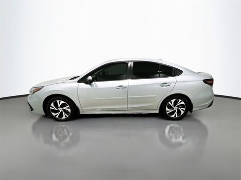 Used 2024 Subaru Legacy Premium image 4