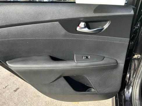 Used 2020 Kia Forte GT-Line w/ GT-Line Premium Package image 25