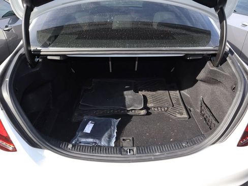 Used 2019 Mercedes-Benz C 300 4MATIC Sedan image 10