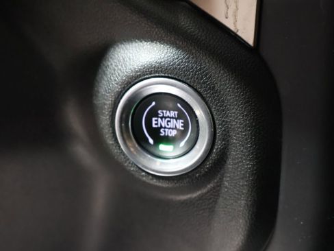 Used 2019 Chevrolet Silverado 1500 High Country image 27