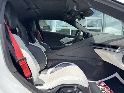 Used 2023 Chevrolet Corvette Stingray Premium Cpe RWD image 28