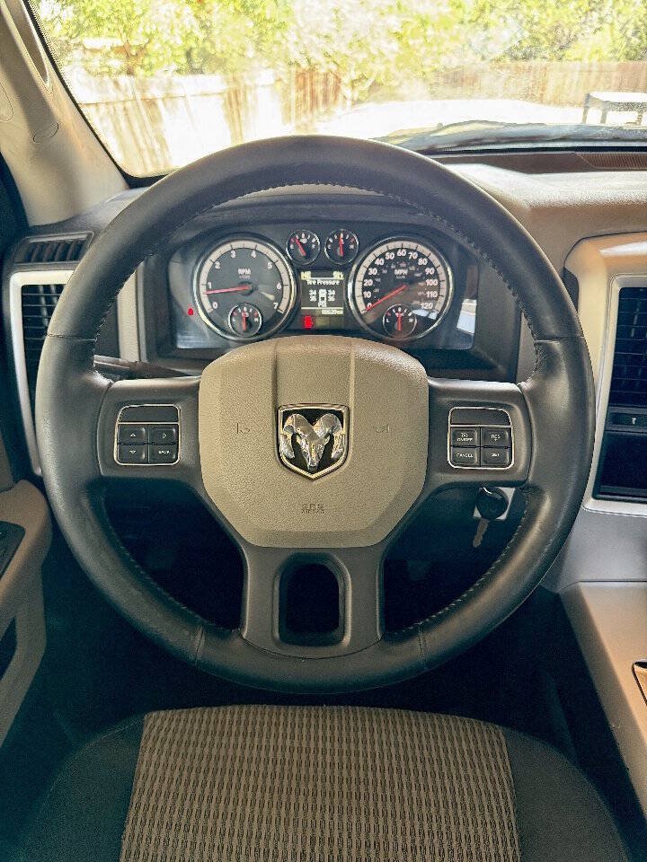 Used 2012 RAM 1500 Lone Star RWD image 13