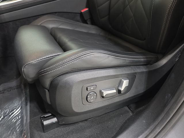 Certified 2024 BMW X5 xDrive40i w/ M Sport Package AWD/4WD image 26