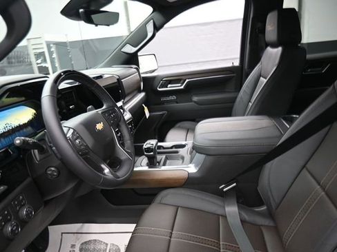 New 2026 Chevrolet Silverado 1500 High Country image 8
