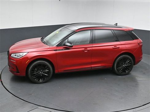 Certified 2023 Lincoln Corsair Reserve w/ Equipment Group 201A image 48