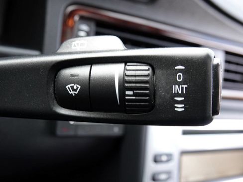 Used 2008 Volvo XC70 3.2 image 92