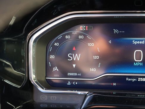 Used 2024 Chevrolet Silverado 2500 High Country w/ Z71 Off-Road Package image 35