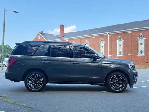 Used 2019 Ford Expedition Limited w/ Equipment Group 303A RWD image 7