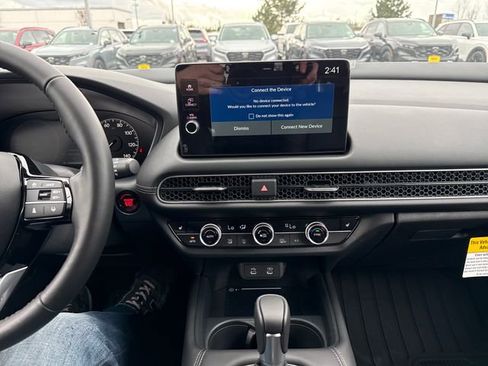 New 2026 Honda HR-V EX-L image 22