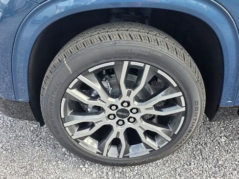 New 2026 GMC Acadia Denali Ultimate FWD image 9