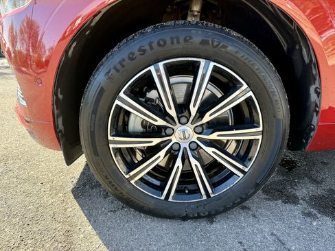 Used 2019 Volvo XC60 T8 Inscription w/ Advanced Package image 9