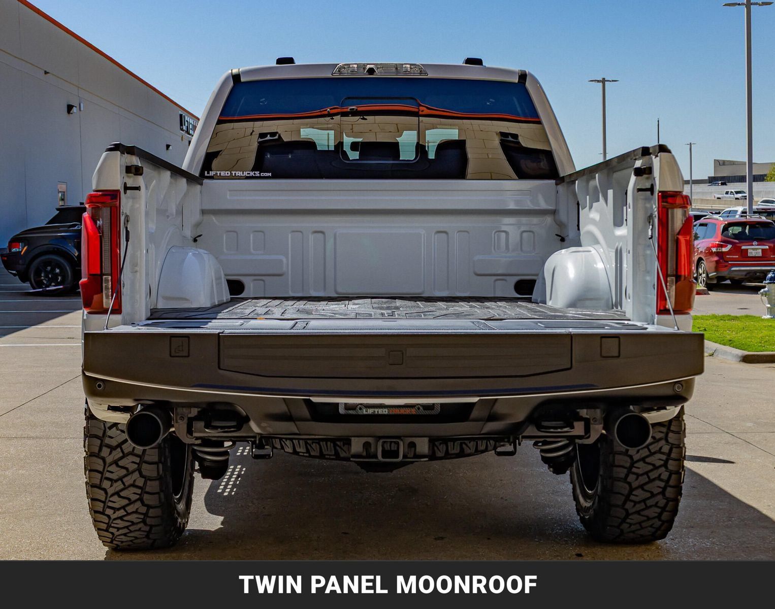 Used 2025 Ford F150 Raptor AWD/4WD image 9