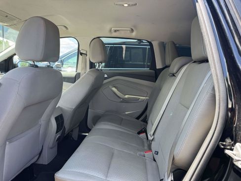 Used 2017 Ford Escape SE AWD/4WD image 8