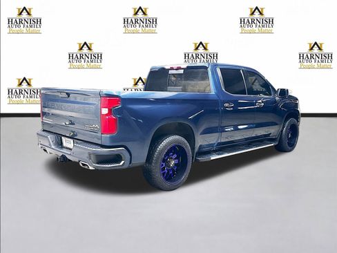 Used 2021 Chevrolet Silverado 1500 High Country w/ Technology Package image 6