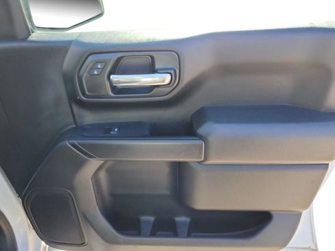 Used 2024 GMC Sierra 1500 Pro w/ Pro Value Package image 24