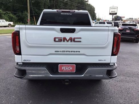 Used 2024 GMC Sierra 1500 SLT image 5