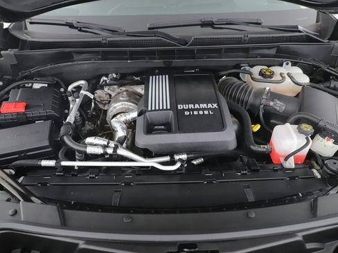 Used 2023 GMC Yukon Denali image 15