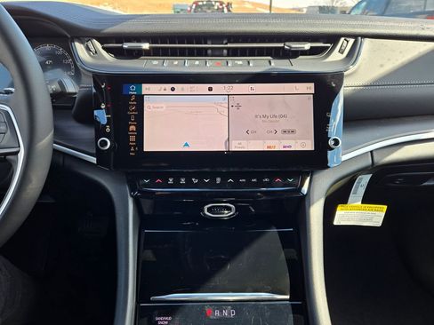 New 2026 Jeep Grand Cherokee Laredo image 17