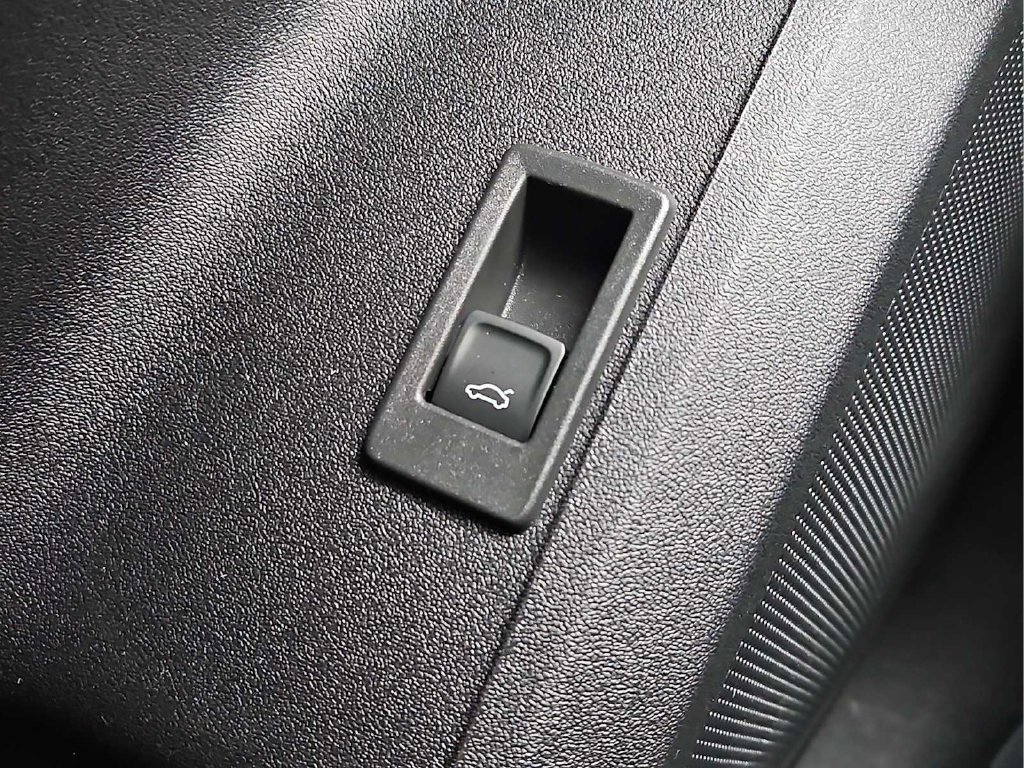 New 2026 Audi SQ5 Premium Plus AWD/4WD image 22