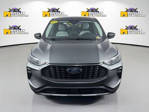 Used 2023 Ford Escape Active AWD/4WD image 2