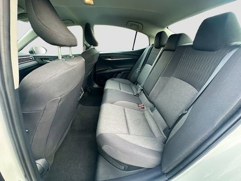 Used 2025 Toyota Camry LE image 22