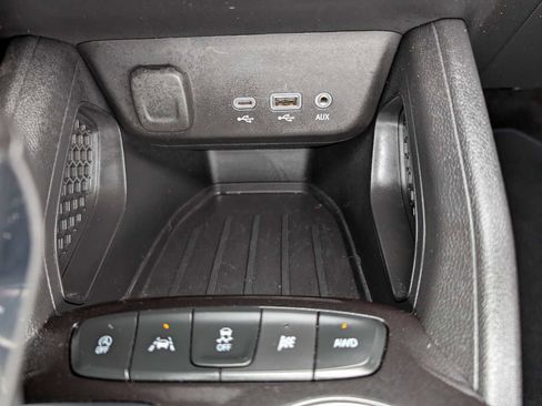 Used 2023 Chevrolet TrailBlazer ACTIV image 31