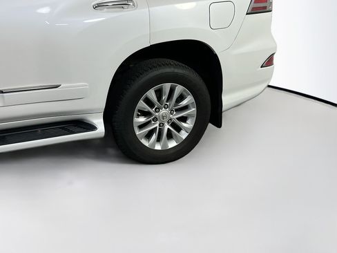 Used 2019 Lexus GX 460 Premium AWD/4WD image 31